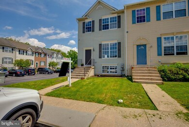 7137 Ladd Cir, Frederick, MD 21703 - photo 4