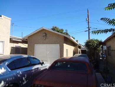 1 Car Garage