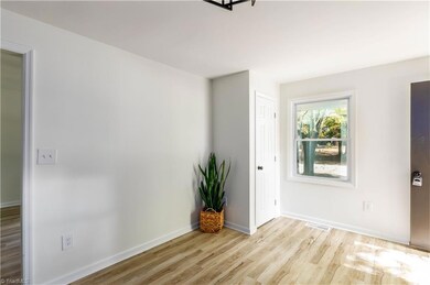 304 Windley St, High Point, NC 27260 - photo 7