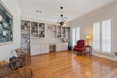 8422 Moritz Ct, Houston, TX 77055 - photo 4