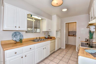 10509 W Caron Dr, Sun City, AZ 85351 - photo 3