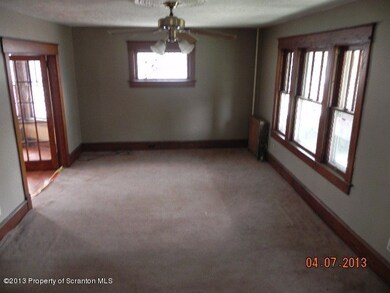 83 Bedford St, Kingston, PA 18704 - photo 4