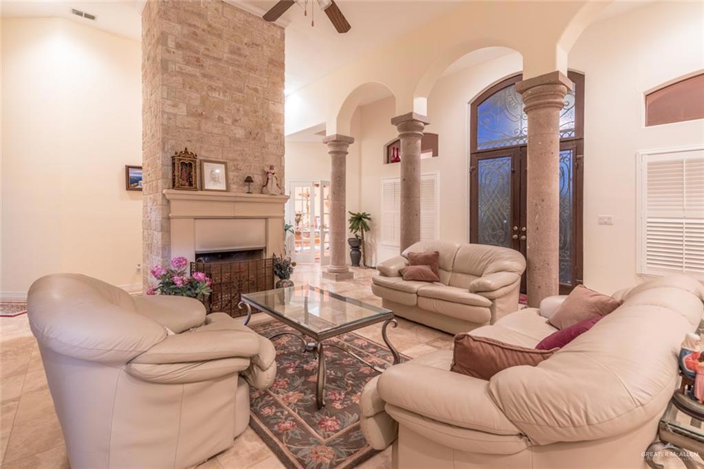 1608 N Ebony St, Pharr, TX 78577 - photo 6