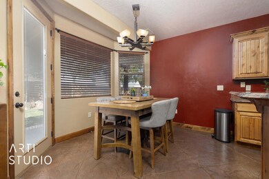 2076 S Great Basin Dr, Washington, UT 84780 - photo 6