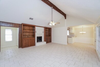 10639 Tenneta Dr, Houston, TX 77099 - photo 4
