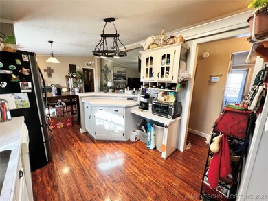 2430 N 166 Rd, Mounds, OK 74047 - photo 7