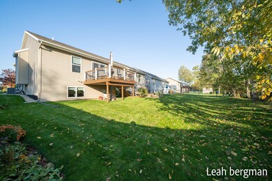 6184 balcom lane, Allendale , Mi-49