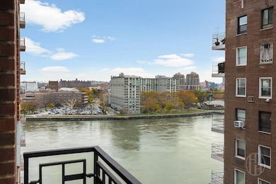 45 E End Ave unit 10F, New York, NY 10028 - photo 7