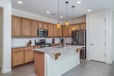 5) KITCHEN