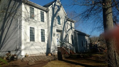 470 Cushman Rd, North Attleboro, MA 02760 - photo 3