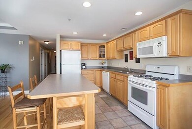 8 Camperdown Elm Dr unit 4, Scarborough, ME 04074 - photo 7