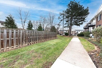 1530 Slade Ave unit 102, Columbus, OH 43235 - photo 7