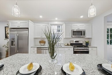 12 Porter St, Woburn, MA 01801 - photo 4