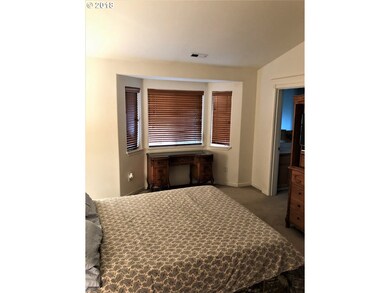 Bedroom, Primary