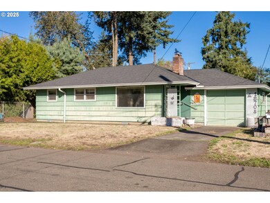 18705 NE Everett Ct, Portland, OR 97230 - photo 2