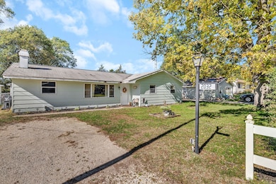 2032 Roberts St, Wilmington, IL 60481 - photo 2