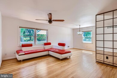 146 W Chestnut Hill Ln, Reisterstown, MD 21136 - photo 7