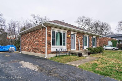 9015 Brandywyne Dr, Louisville, KY 40291 - photo 3