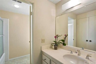 ensuite master bath...