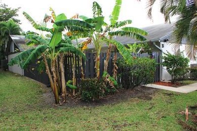 1224 Shibumy Cir unit B, West Palm Beach, FL 33415 - photo 3