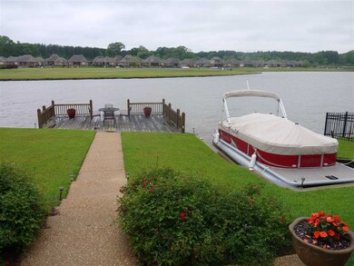 135 Harbor View Dr, Madison, MS 39110 - photo 2