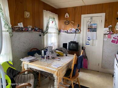 291 Walnut St, Luzerne, PA 18709 - photo 6