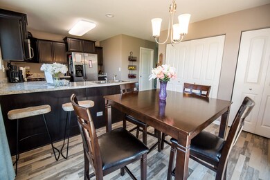 1811 Ruby Dr, Pingree Grove, IL 60140 - photo 5