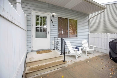 1517 34 1 2 Ave S, Fargo, ND 58104 - photo 4