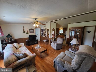 449 Apple Way, Saint Thomas, PA 17252 - photo 5