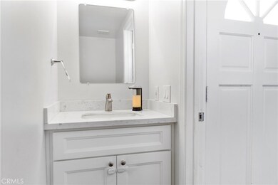 9424 Cedar St unit D, Bellflower, CA 90706 - photo 7