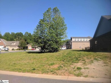 416 Hunters Cir, Greenville, SC 29617 - photo 4