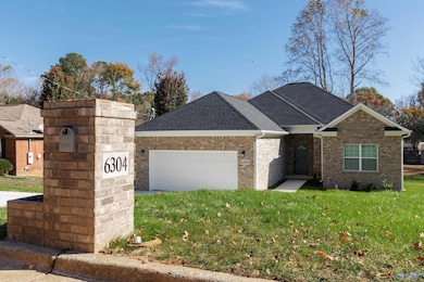 6304 Maywick Dr NW, Huntsville, AL 35810 - photo 2