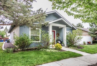 20652 Wild Rose Ln, Bend, OR 97702 - photo 2