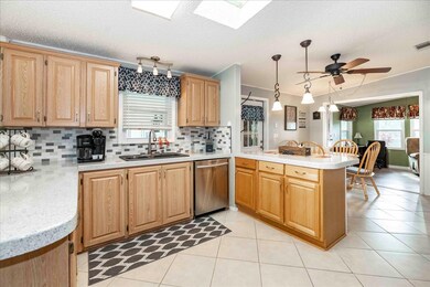 2214 Cypress Cross Loop unit 390, Lakeland, FL 33810 - photo 5