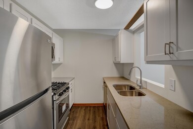 2925 Byron Center Ave SW unit D, Wyoming, MI 49519 - photo 5