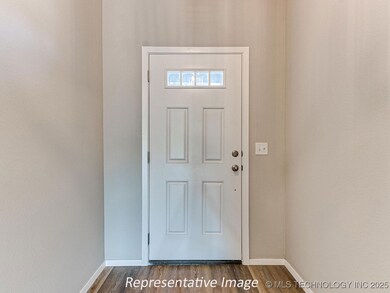 3422 E 153rd St S, Bixby, OK 74008 - photo 2