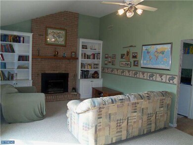 61 Narothyn Rd, Sellersville, PA 18960 - photo 7