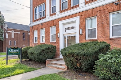 2836 E 130th St unit 5L, Cleveland, OH 44120 - photo 2