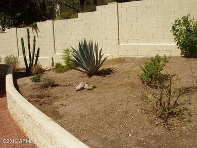 802 E North Ln unit 2, Phoenix, AZ 85020 - photo 2