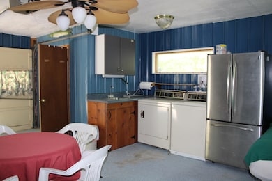 319lowerlevelkitchen