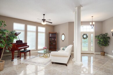 2001 N 7th Ave-3