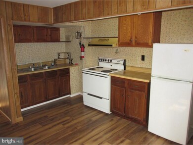 500 Poplar St unit 1, Delanco, NJ 08075 - photo 2