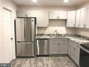 103 Carnival Dr, Taneytown, MD 21787 - photo 3