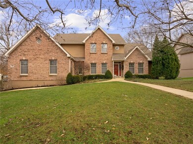 7911 Darnell Ln, Lenexa, KS 66215 - photo 2