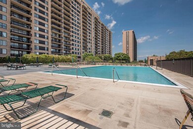 3709 S George Mason Dr unit 110, Baileys Crossroads, VA 22041 - photo 3