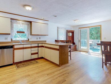 38 Garden St, Old Orchard Beach, ME 04064 - photo 2