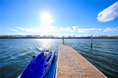 Dock