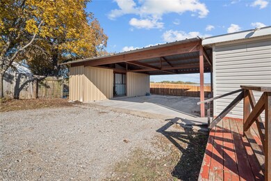 310 N Lambert Rd, Weatherford, TX 76088 - photo 6