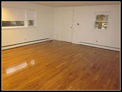 176 Pond St unit Rear, Sharon, MA 02067 - photo 3
