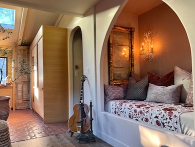 10802 Oak Knoll Rd, Ojai, CA 93023 - photo 7